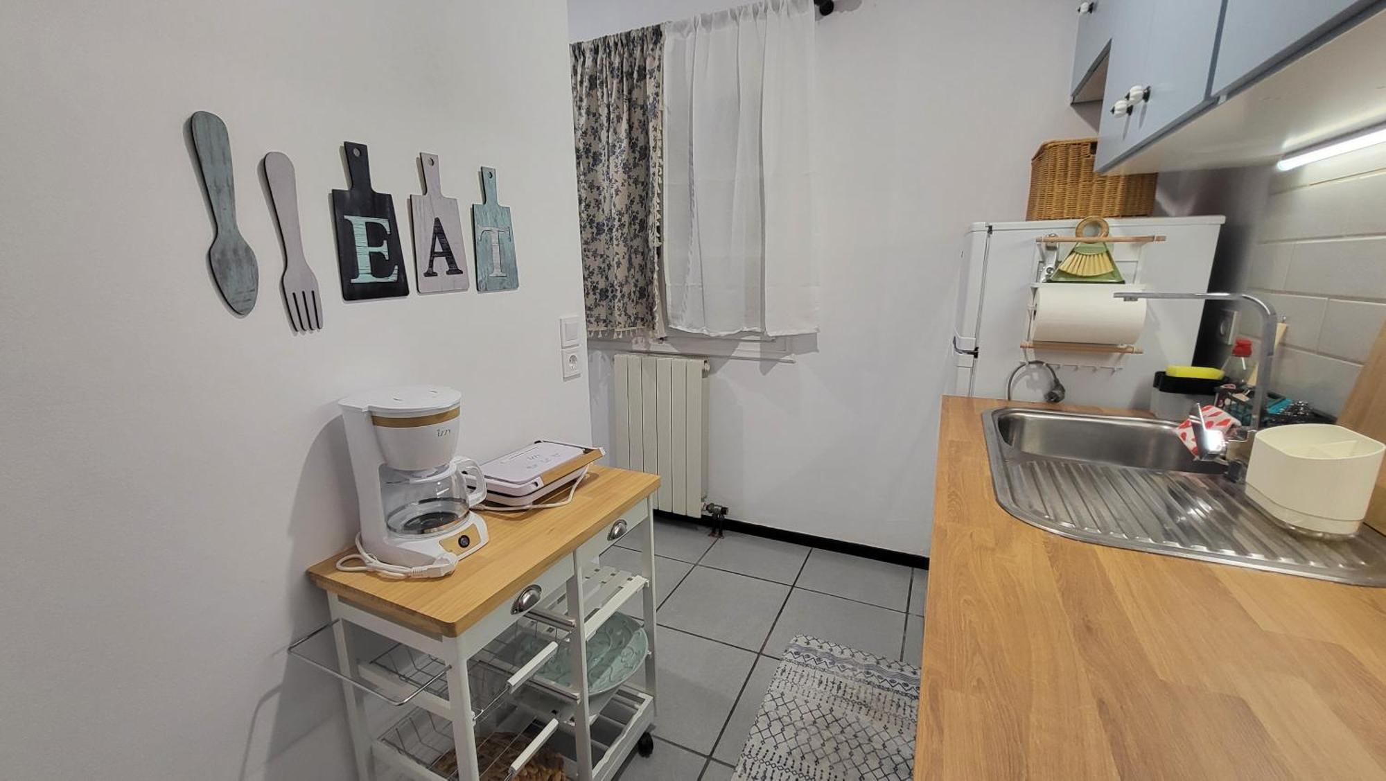 Houlia Home Διαμέρισμα Με Δωρεάν Χώρο Στάθμευσης Steniaí Buitenkant foto