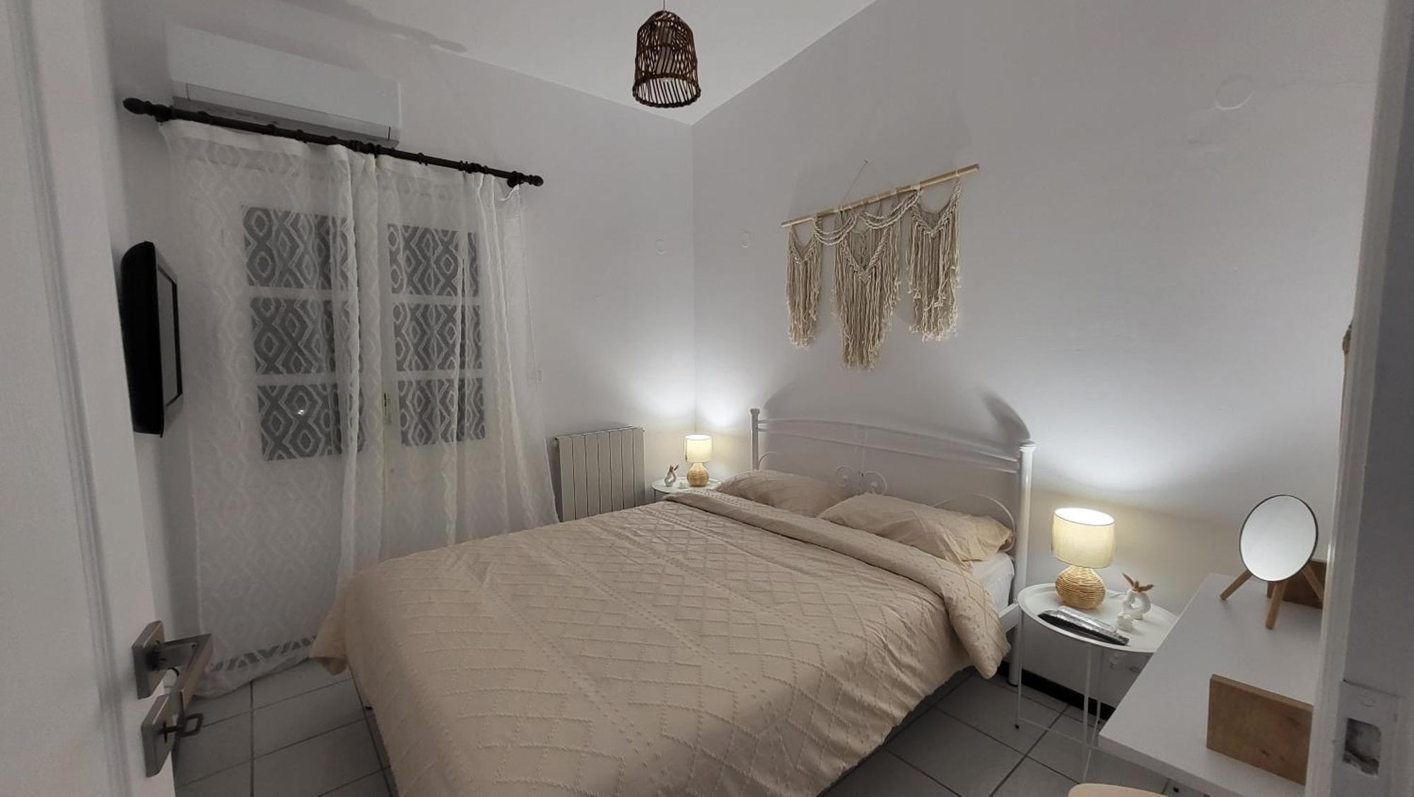 Houlia Home Διαμέρισμα Με Δωρεάν Χώρο Στάθμευσης Steniaí Buitenkant foto